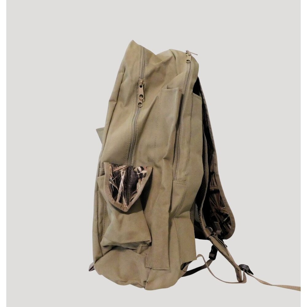 MOJO Outdoors Camo Hunting Decoy Backpack Multiple Pockets Gear Accessories - Picture 9 of 16